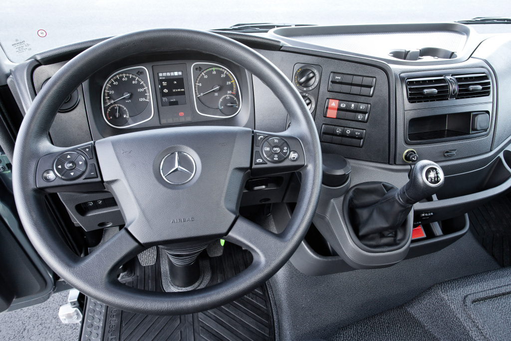 Mercedes-Benz Atego - Cockpit